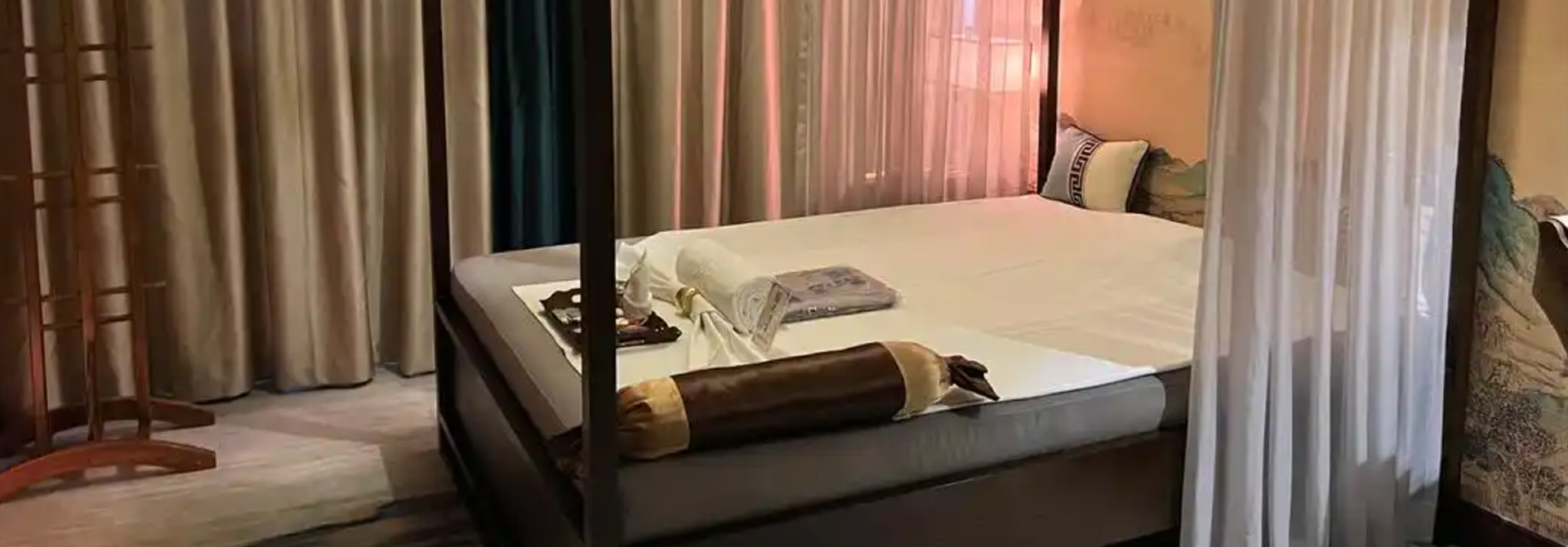 深圳龙岗Xinxi养生会馆高端养生馆